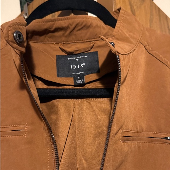 Iris Basic Tan Jacket - Picture 3 of 4